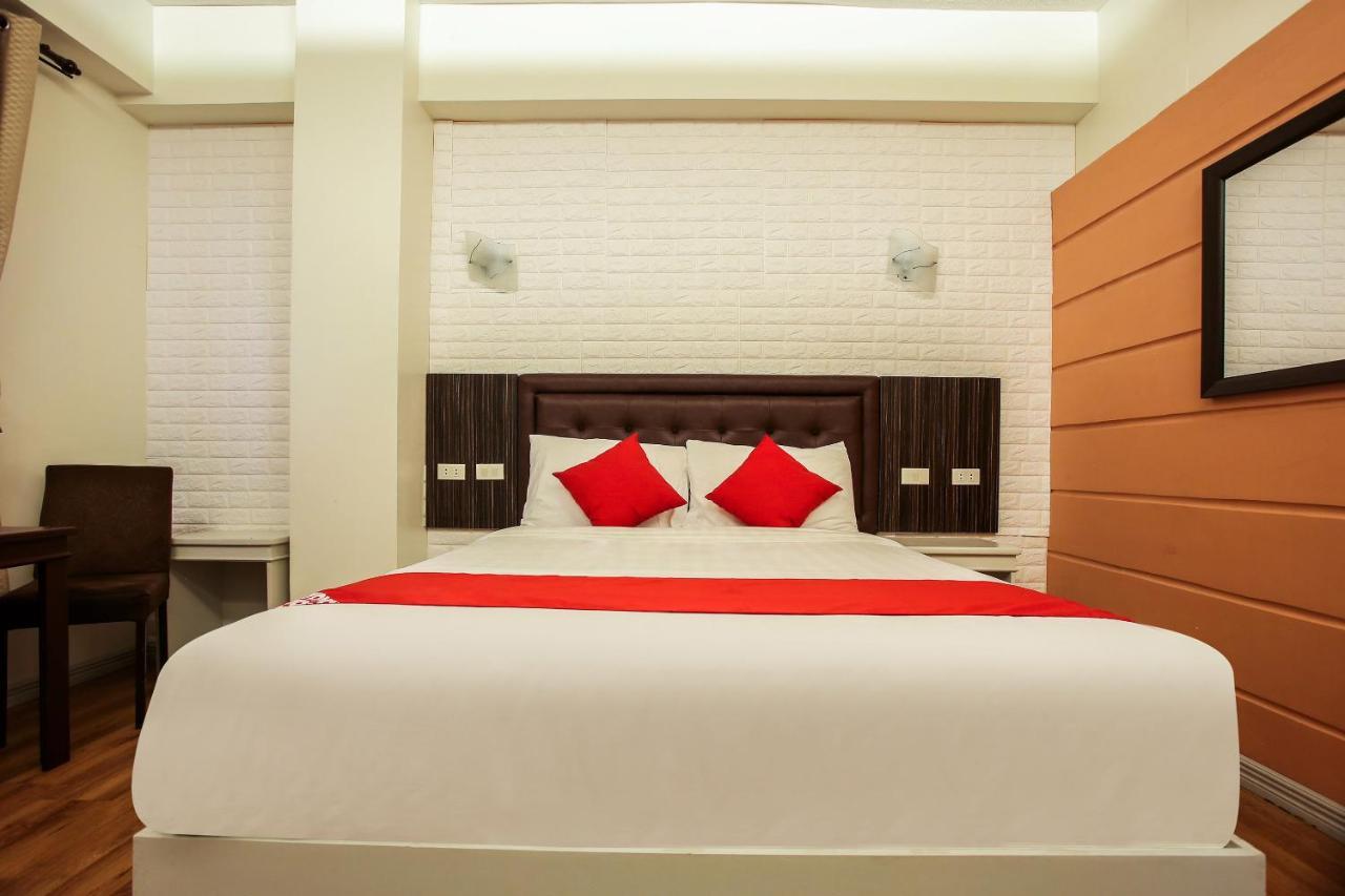 Super Oyo Capital O 786 Kwe Hotel And Resort آنغلوس المظهر الخارجي الصورة