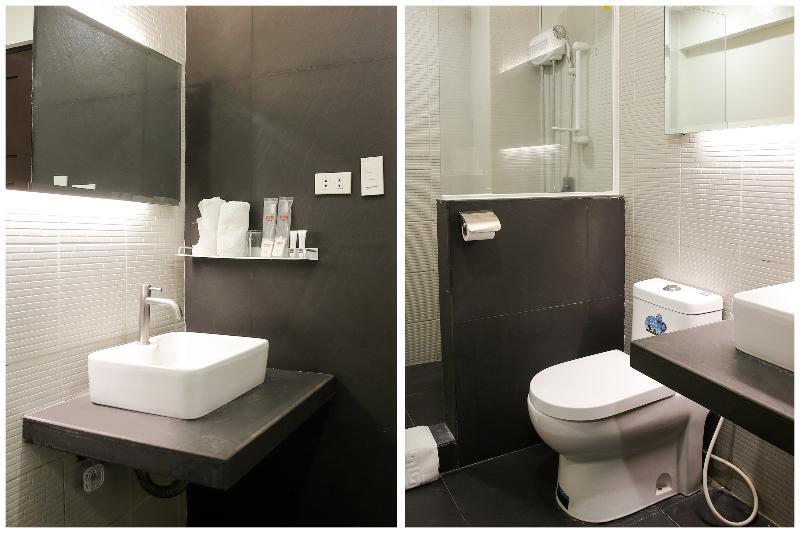 Super Oyo Capital O 786 Kwe Hotel And Resort آنغلوس المظهر الخارجي الصورة